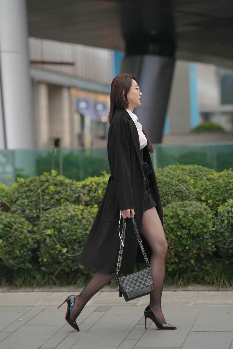 [Mzsock] NO.160 Long legs in black stockings street photography#[105P]-79